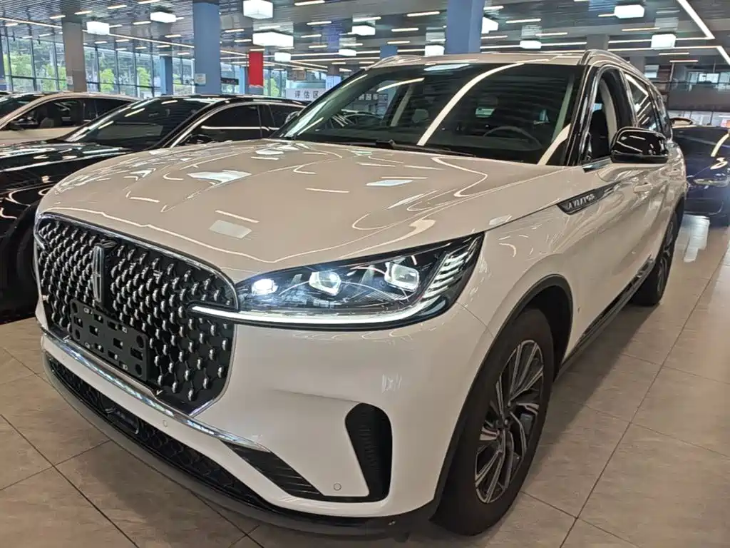 2025 Lincoln Aviator