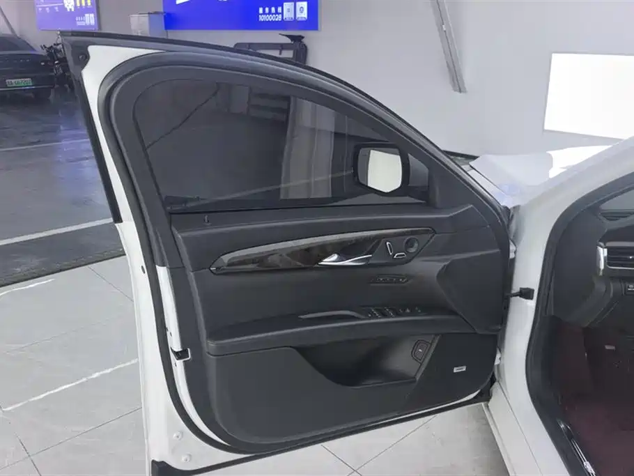 Cadillac CT6 2019 28T Luxury Model фото 7