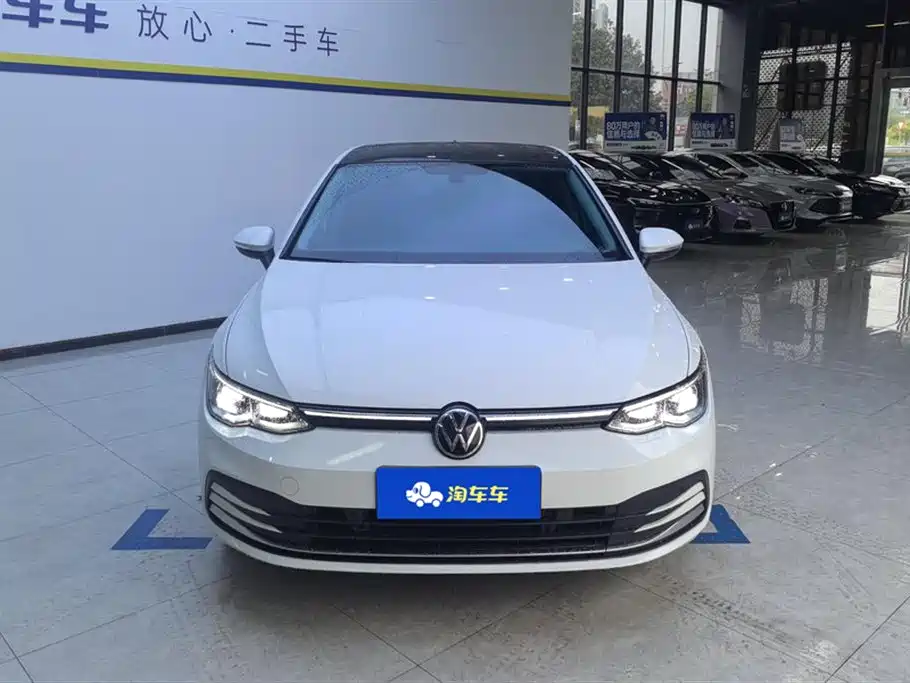 Volkswagen Golf 2023 Facelift 280TSI DSG Pro фото 2