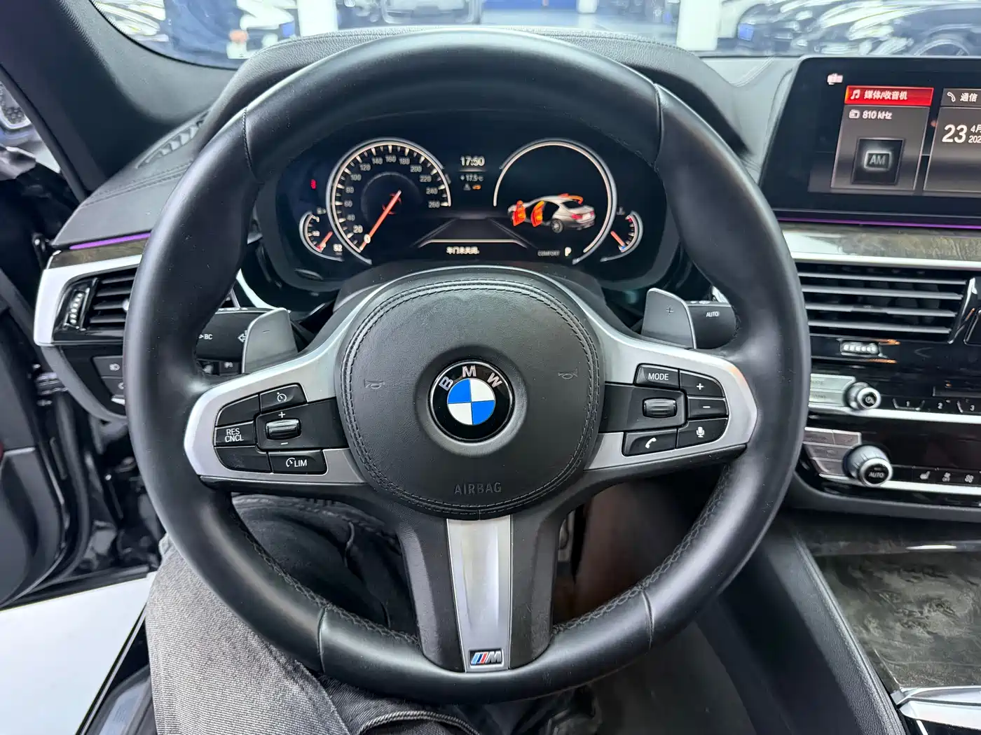 BMW 5 Series 2018 530Li Leading M Sport Package фото 7