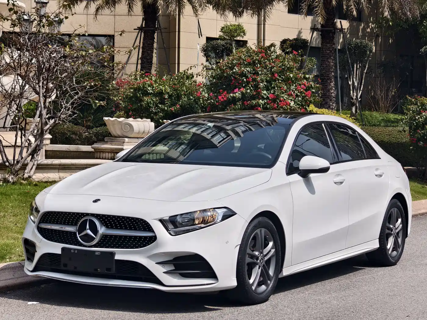 Mercedes-Benz A-Class 2020 Facelift A 180 L Sport Sedan