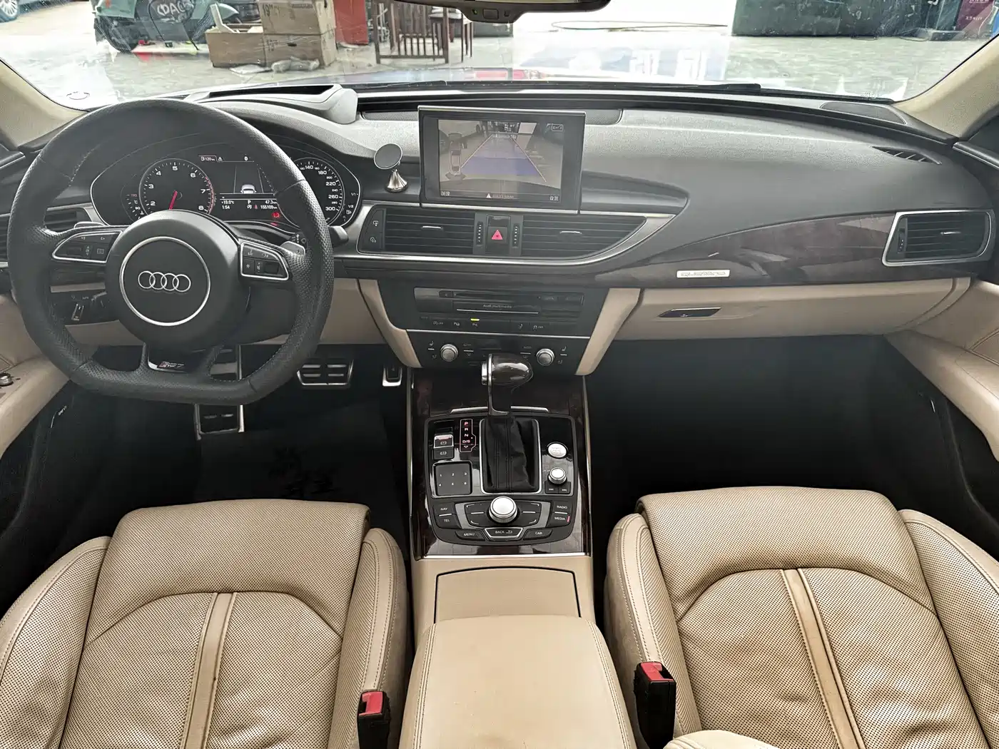 Audi A7 2012 3.0TFSI quattro Luxury Model фото 11