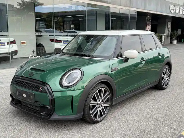 MINI 