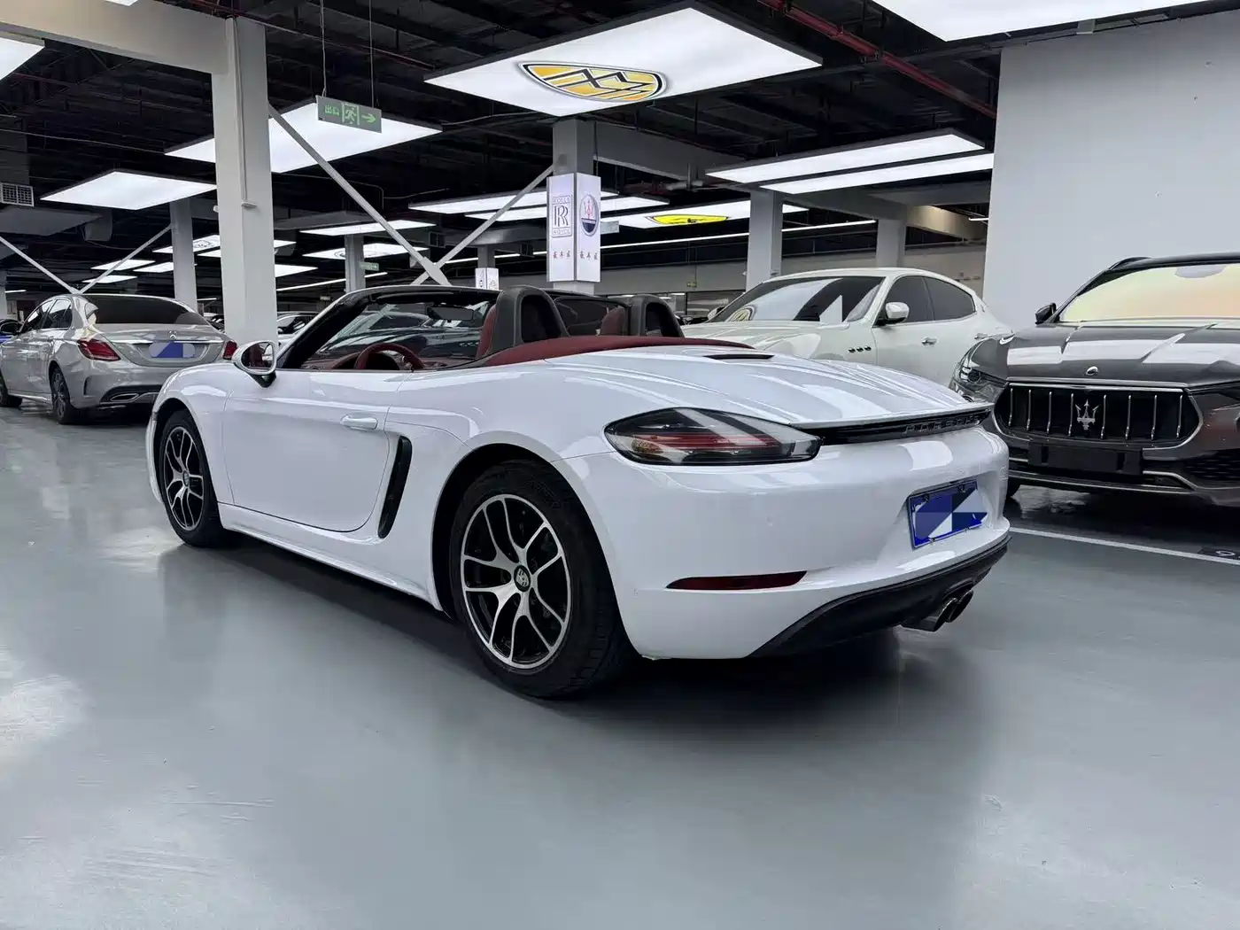Porsche 718 2018 Boxster 2.0T фото 9