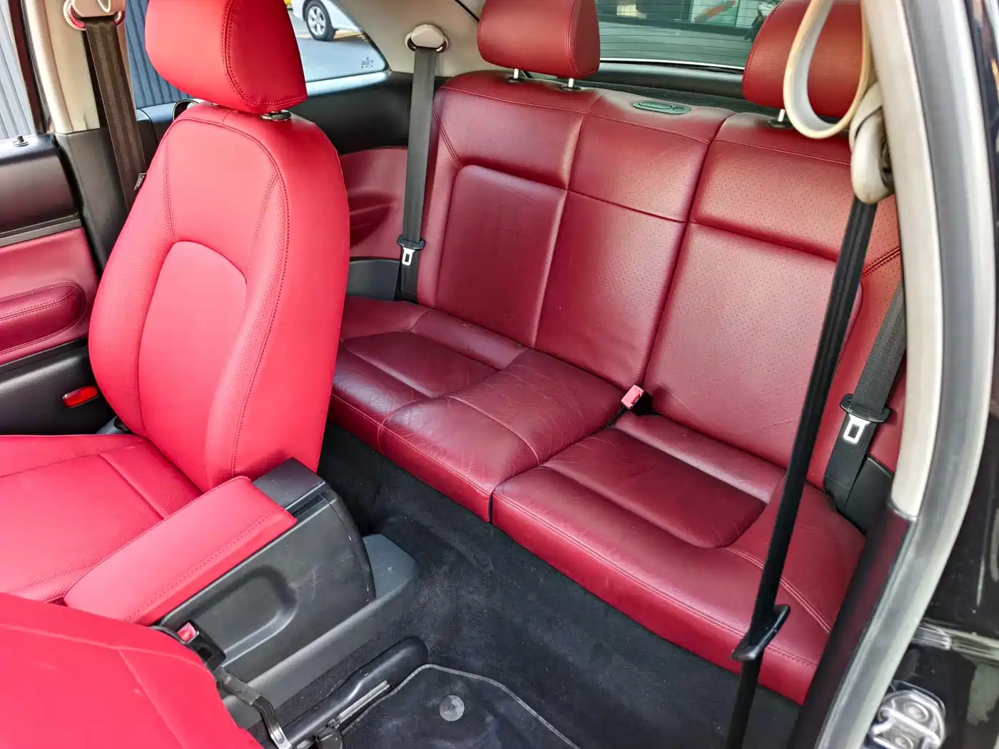 Volkswagen Beetle 2010 1.8T BlackOrange Luxury Edition фото 11