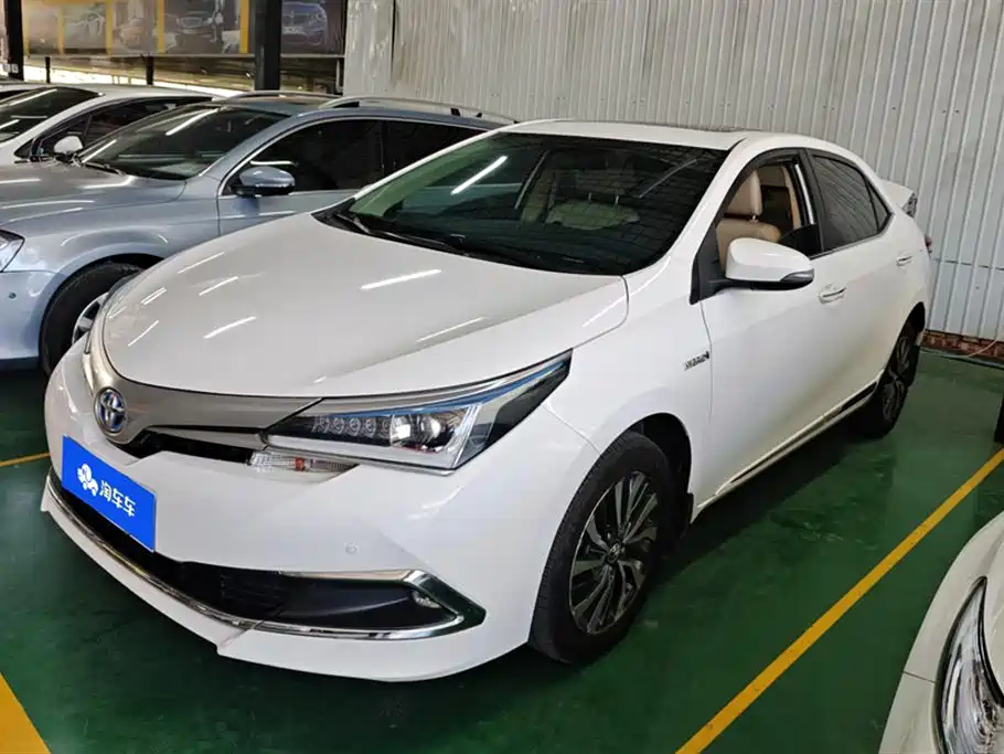 Toyota Corolla 2016 Dual Hybrid 1.8L E-CVT Elite Edition