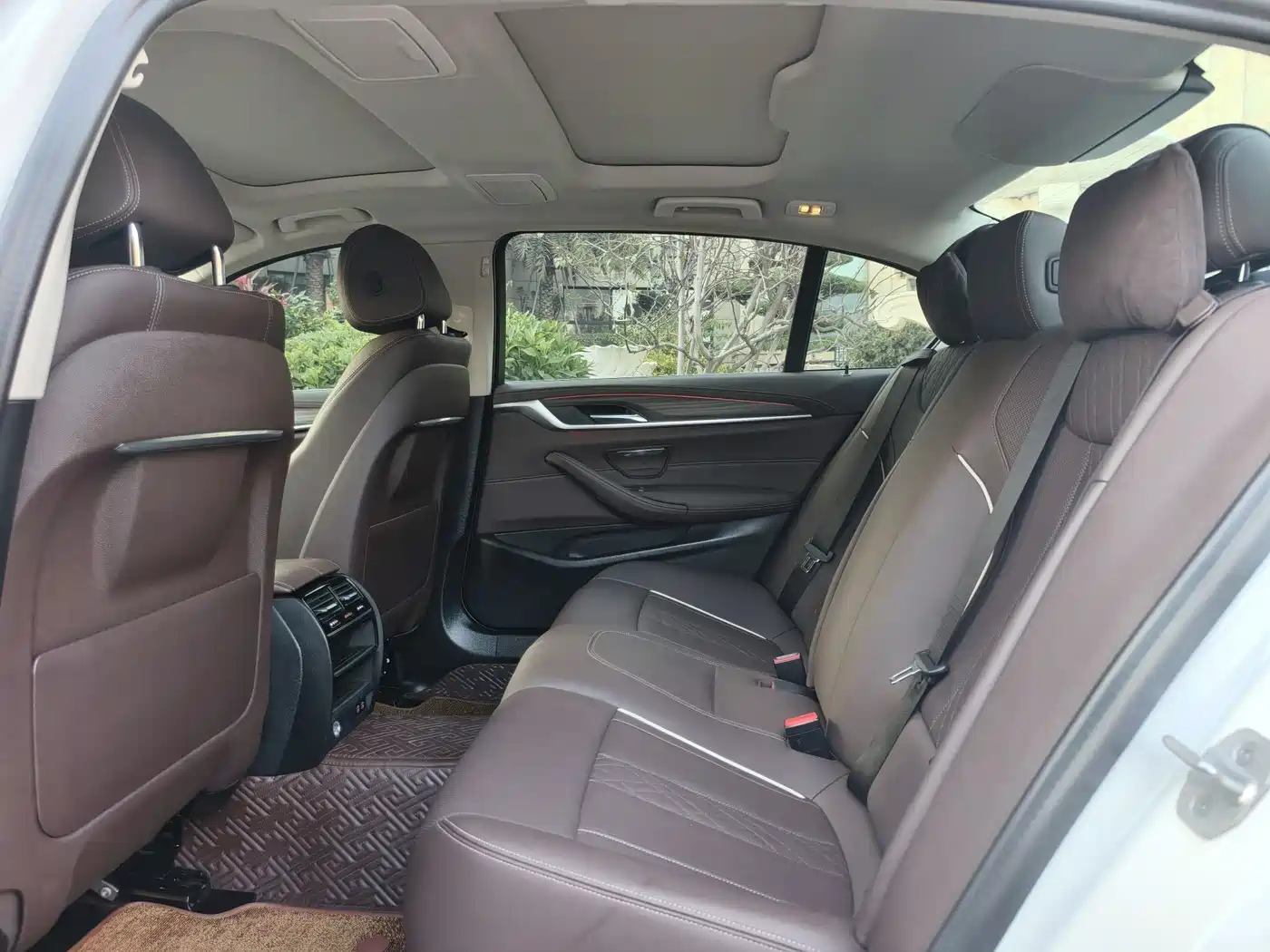 BMW 5 Series 2022 530Li Leading Luxury Package фото 10