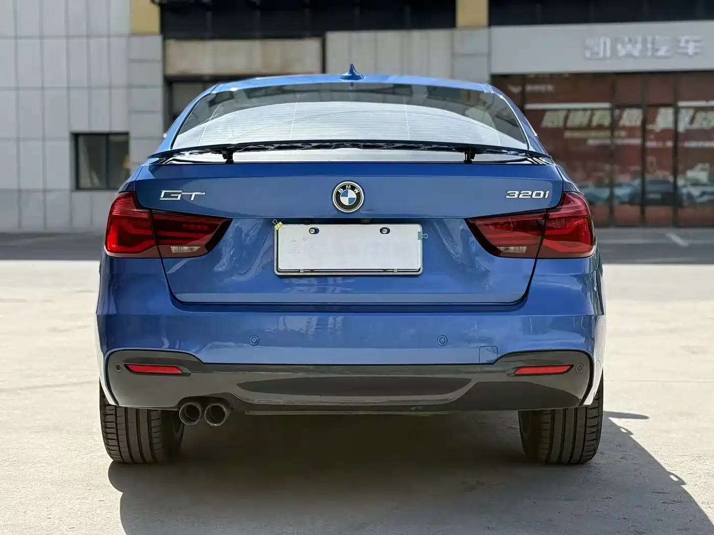 BMW 3 Series GT 2019 320i M Sport Package фото 9