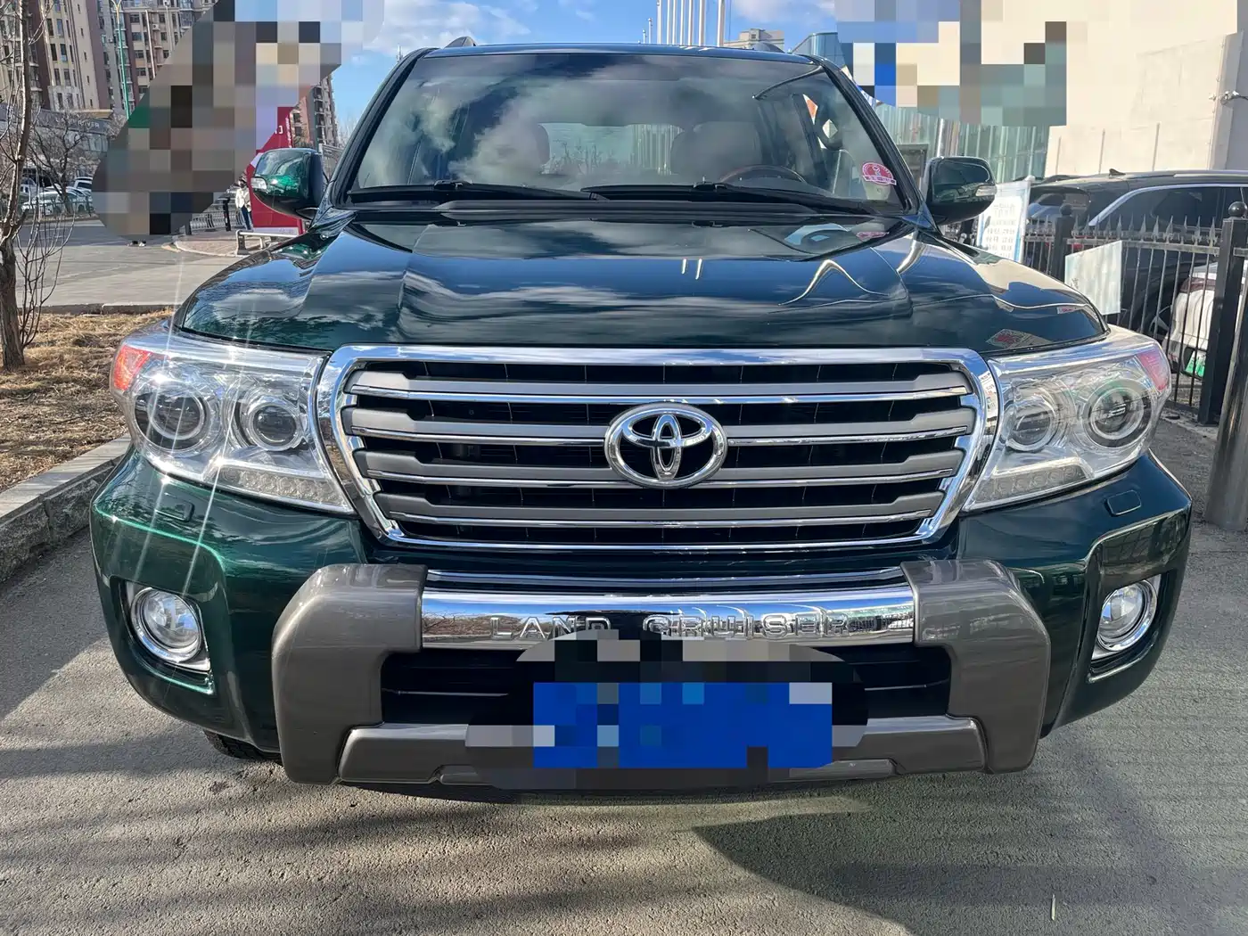 Toyota Land Cruiser 2012 4.0L Automatic VX фото 2