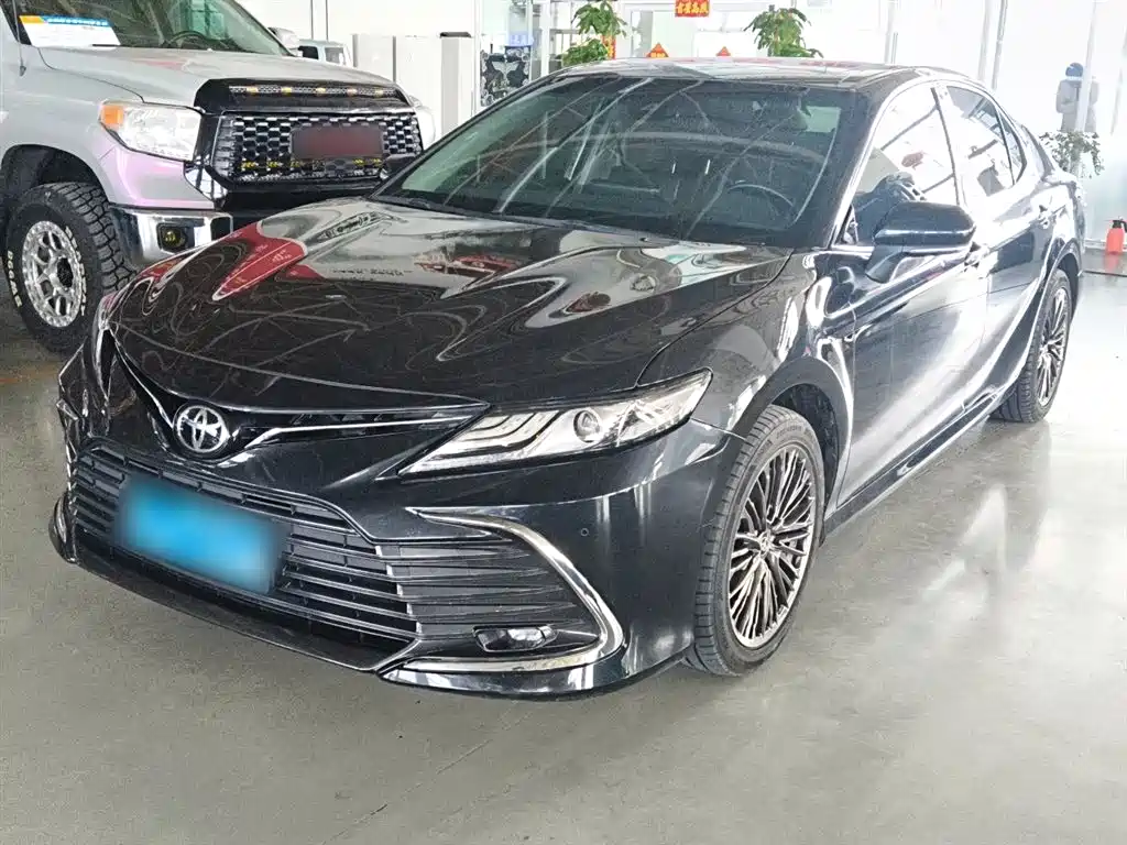 Toyota Camry 2021 2.0G Luxury Edition фото 2