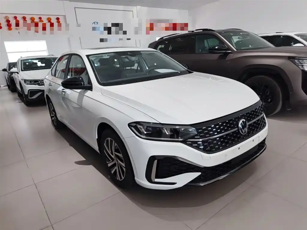 Volkswagen Lavida 2024 Model 300TSI DSG Starlight Leading Edition фото 4