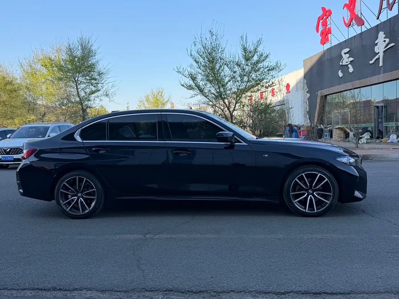 BMW 3 Series 2023 320Li M Sport Package фото 4