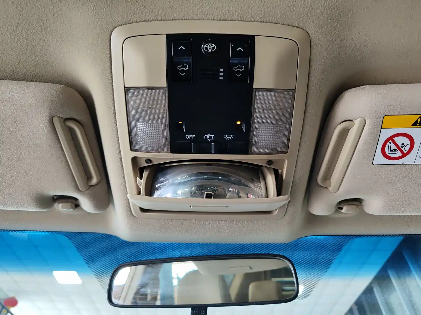 Toyota Prado 2014 4.0L Automatic TX-L фото 17