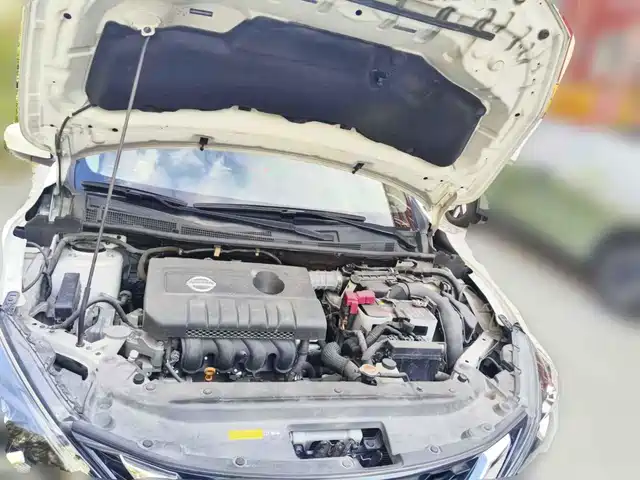 Nissan Sylphy 2018 1.6XV CVT Premium Edition — фото 3