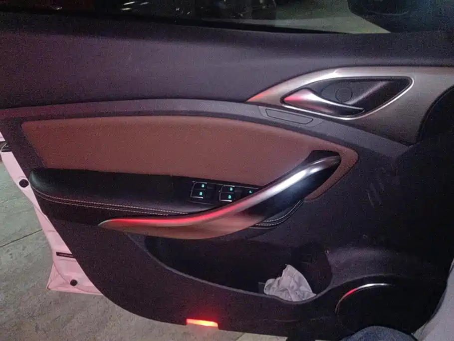 BYD Song New Energy 2017 Song DM 1.5TID Full-time 4WD Luxury фото 7