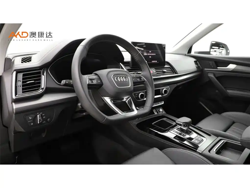 Audi Q5L 2022 Facelift 40T Luxury Dynamic фото 6
