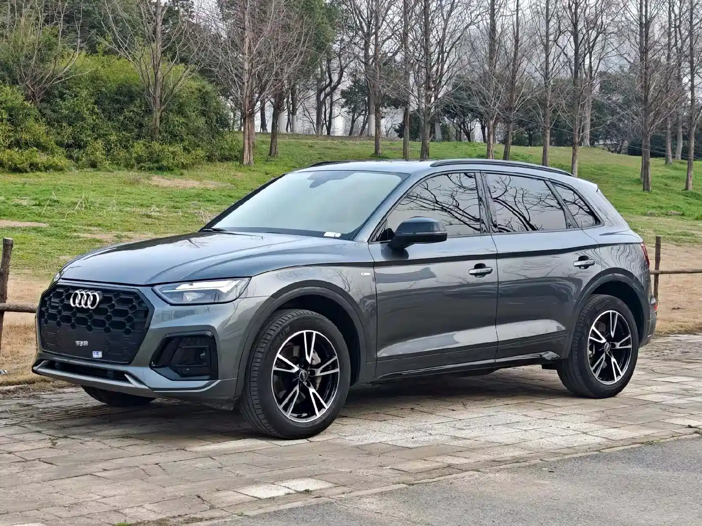 Audi Q5L 2021 40 TFSI Fashion Dynamic