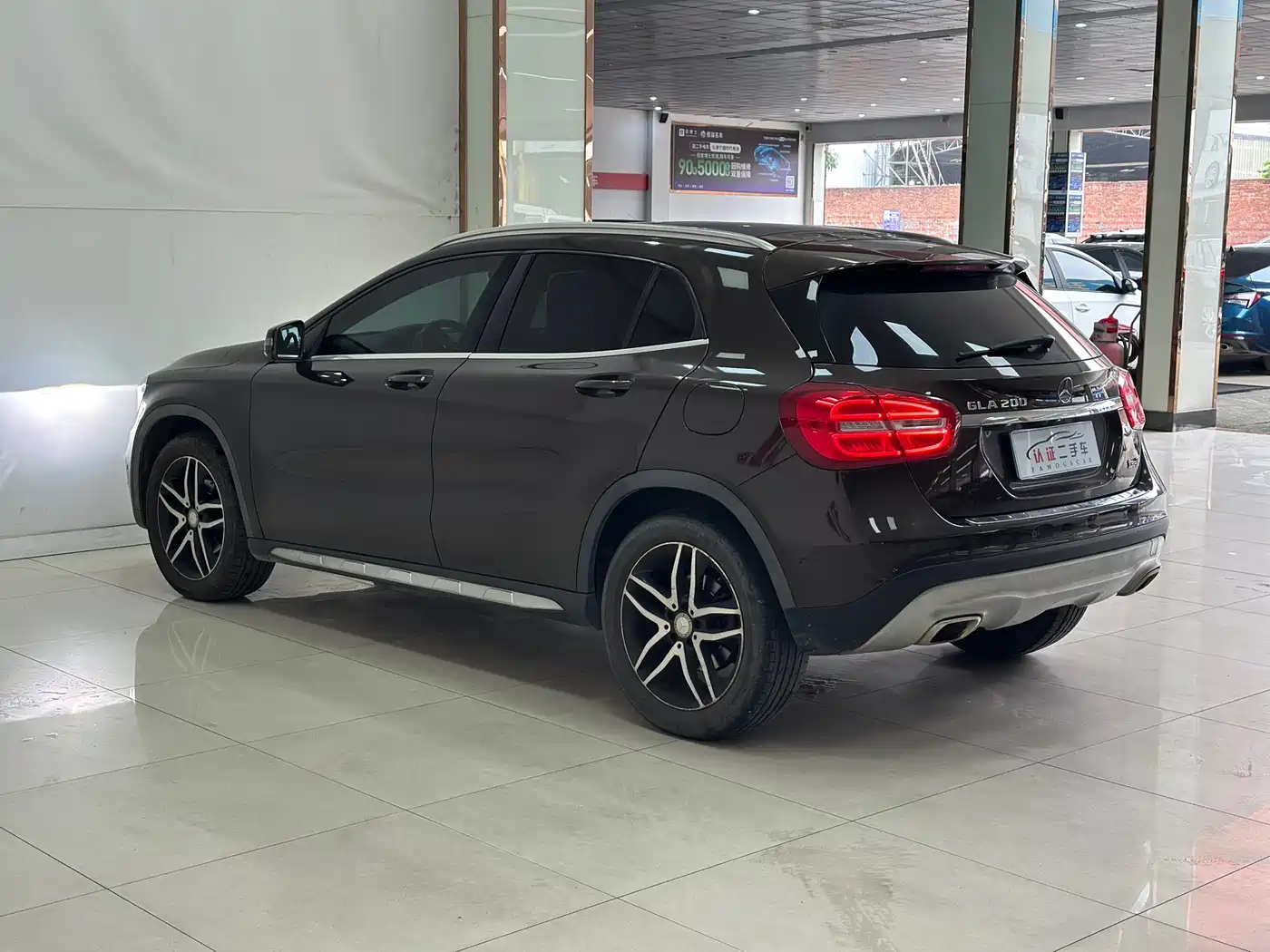 Mercedes-Benz GLA 2016 GLA 200 Fashion фото 18