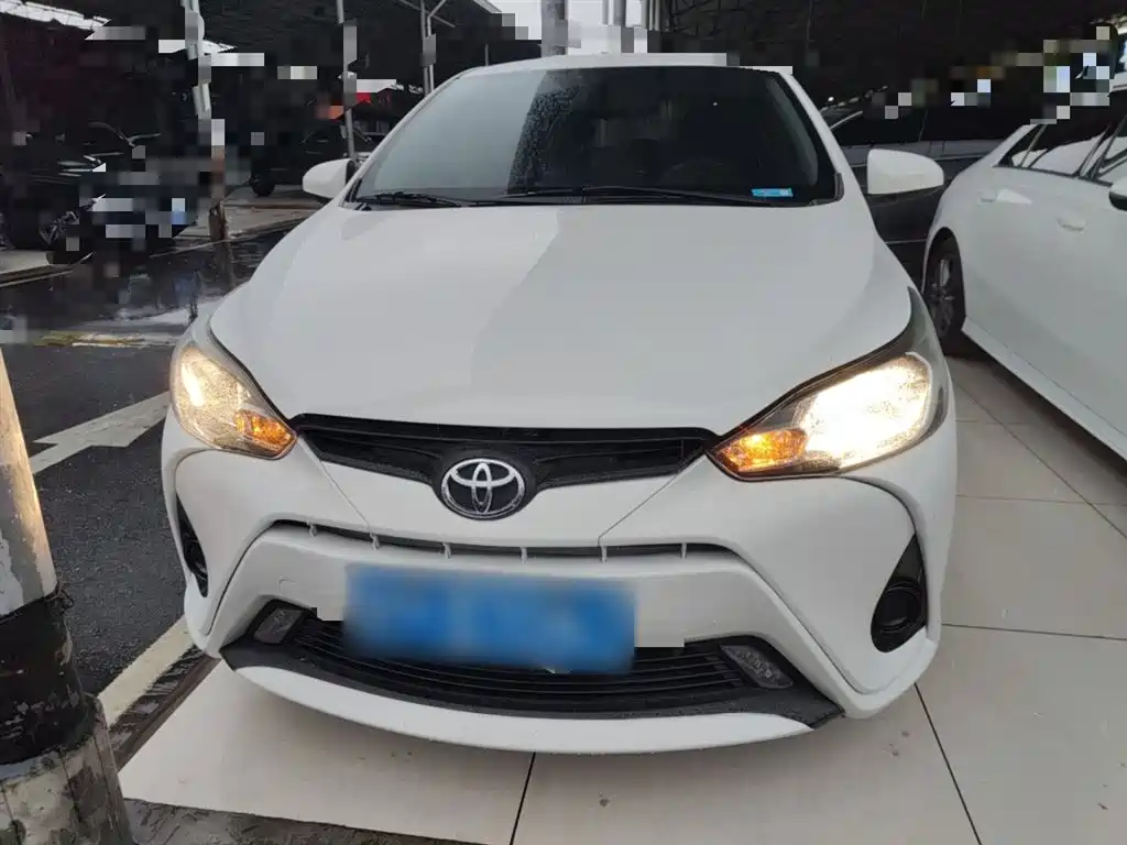 Toyota YARiS L Zhi Xiang 2017 1.5E CVT Charming Edition фото 3
