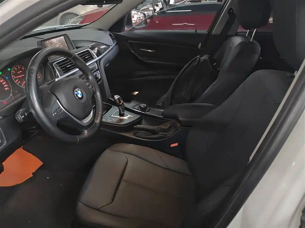 BMW 3 Series 2016 320Li Progressive фото 11
