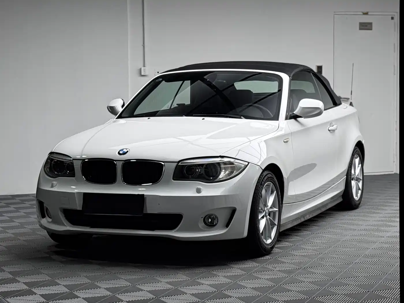 BMW 1 Series (Import) 2011 120i Convertible