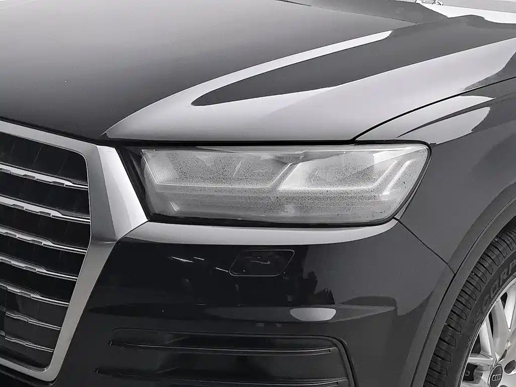 Photo 7 - Audi Q7