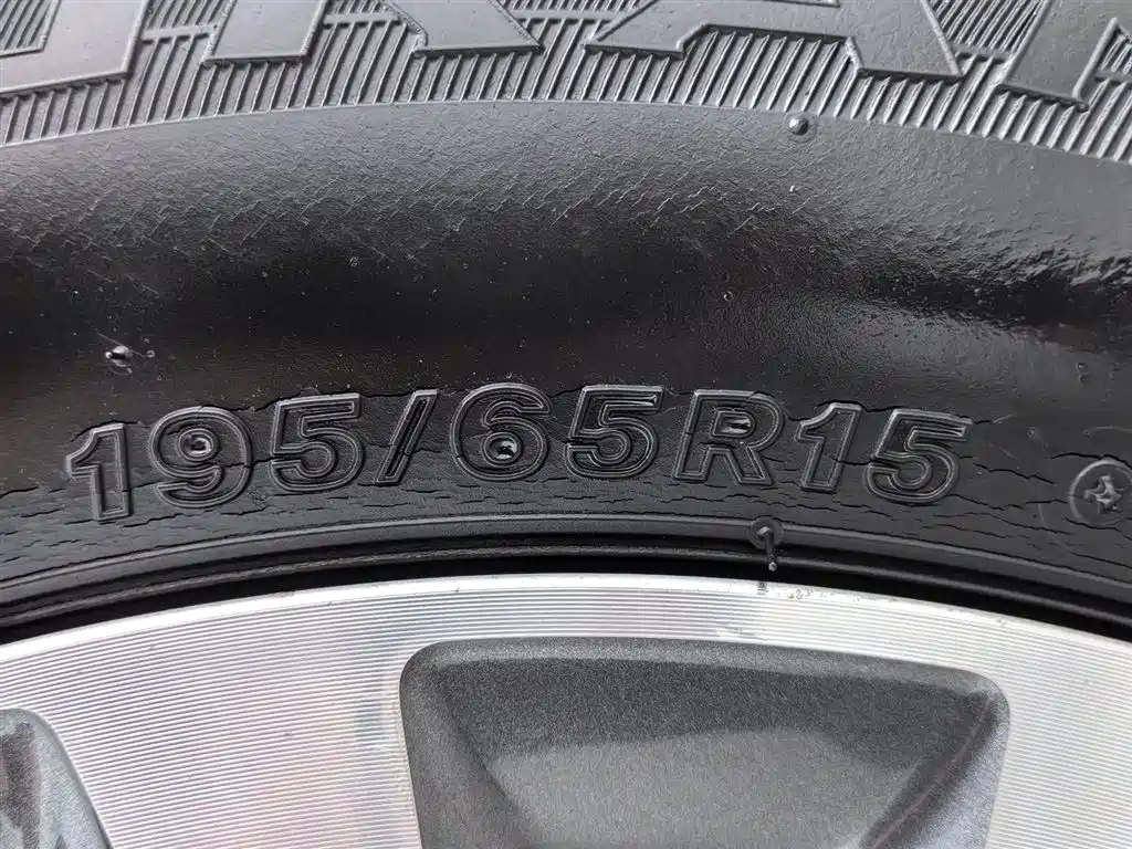 Toyota Corolla 2018 1.2T S-CVT GL Smart Edition фото 24