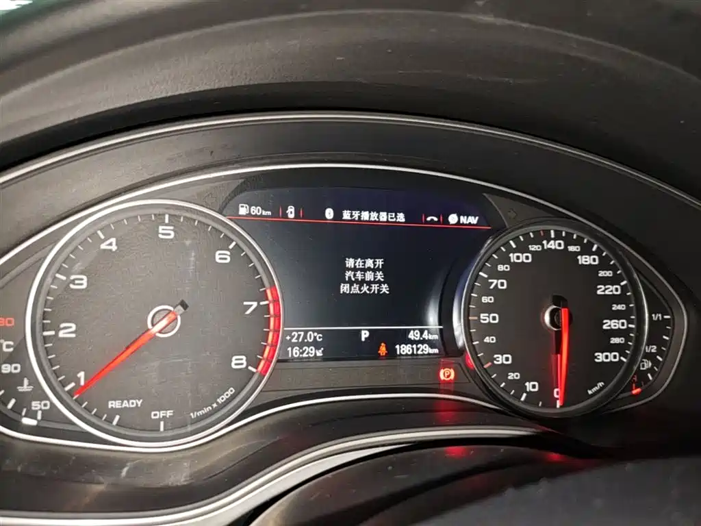 Audi A6L 2018 30th Anniversary 35 TFSI Fashion фото 12