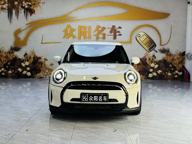 Mini MINI 1.5T ONE, пятидверный, PLUS