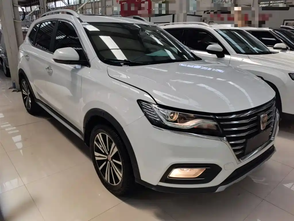 Фото 4 - Roewe RX5