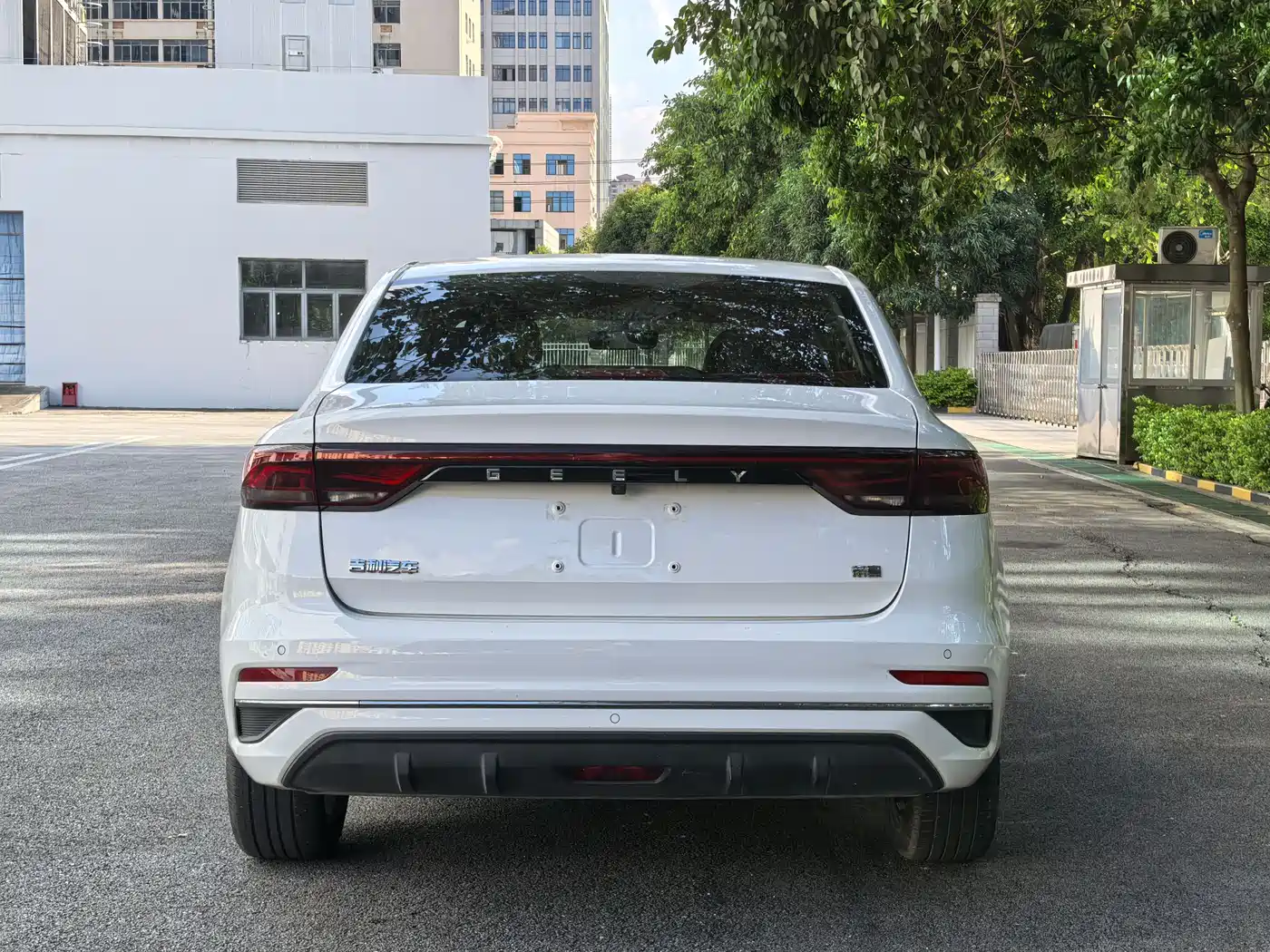 GEELY AUTOMOBILE EMGRAND