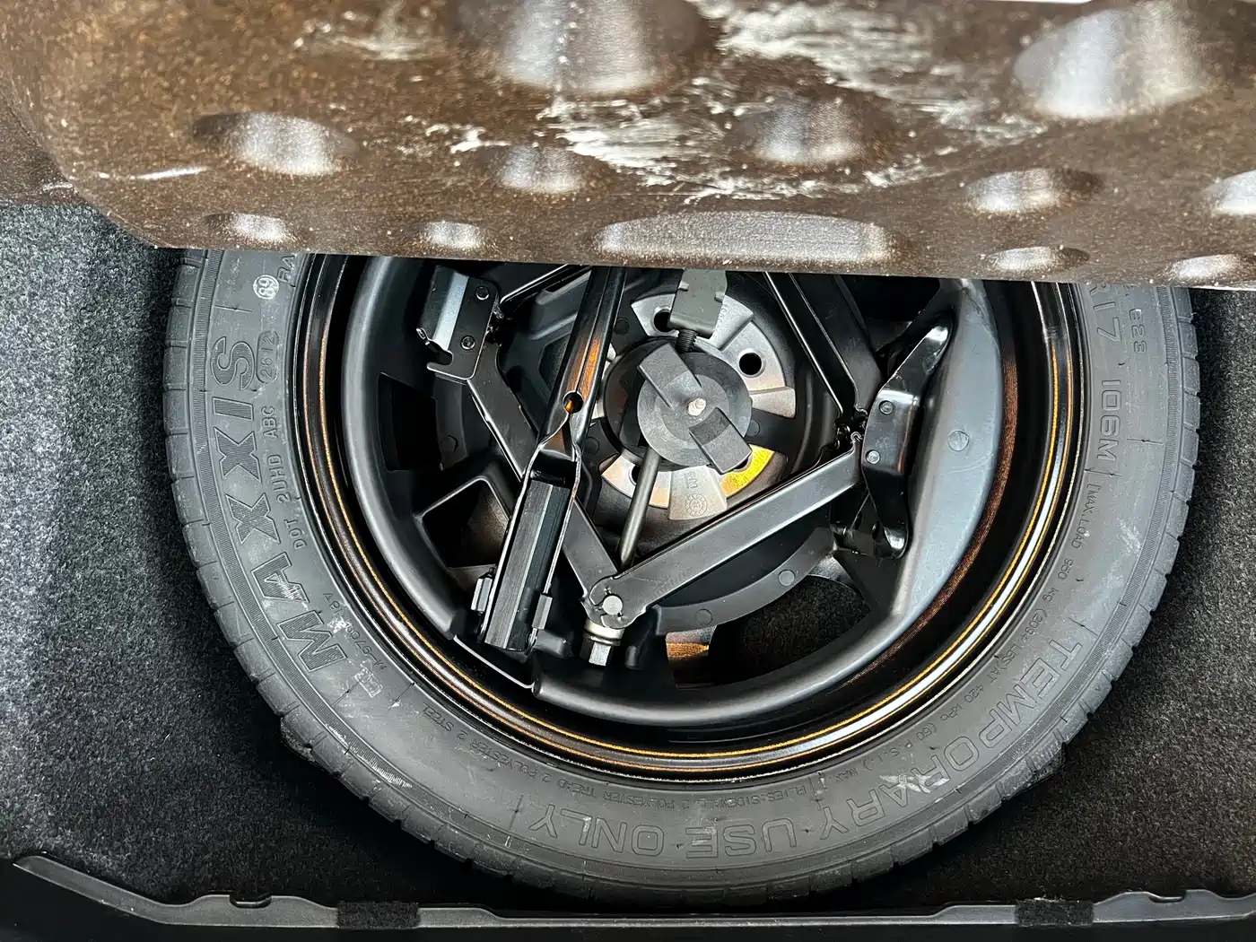 Cadillac SLS 2012 2.0T Comfort фото 22