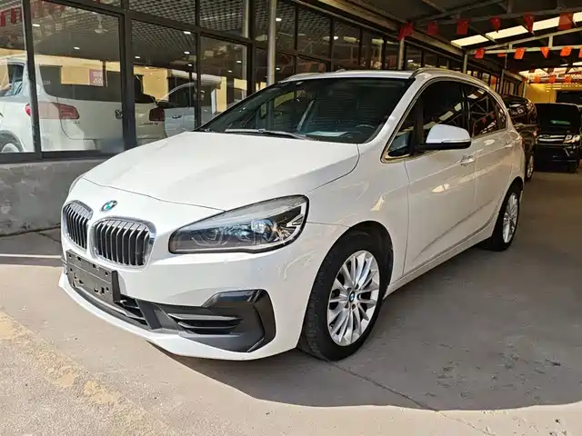 BMW BMW 2 Series Touring 2018 218i Luxury Line