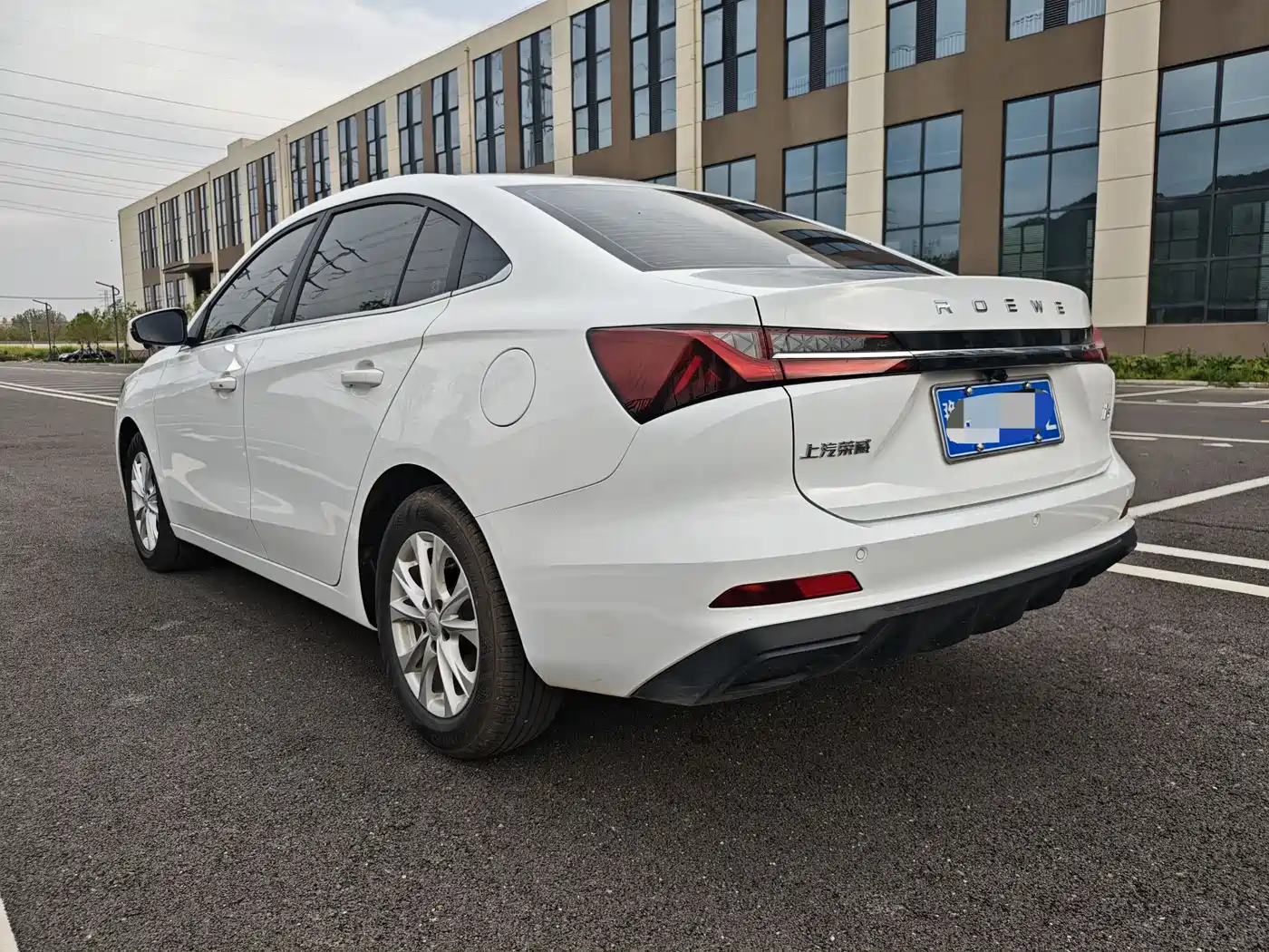 ROEWE I5