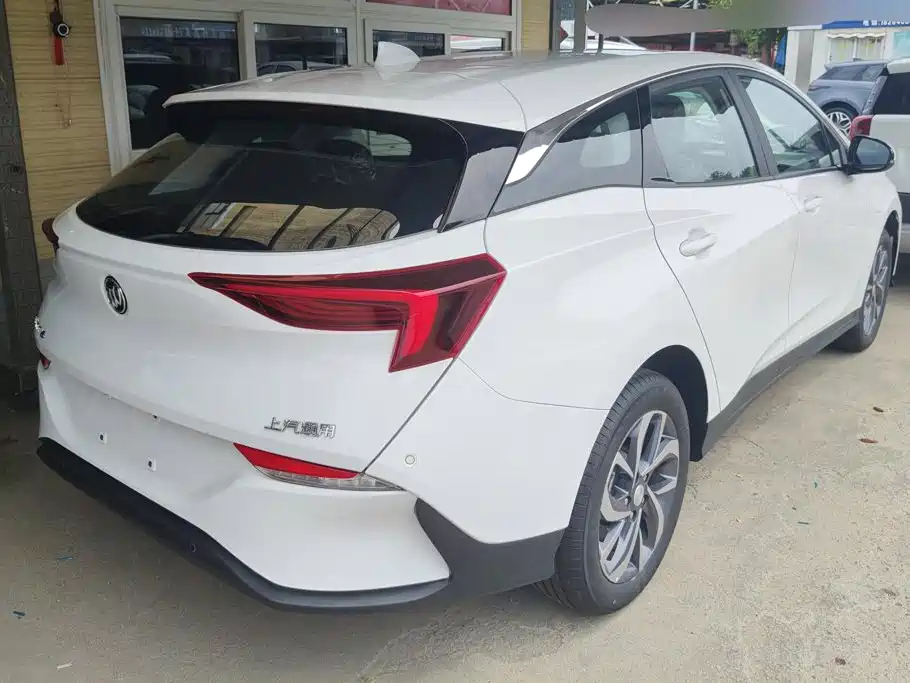 2026 Buick Velite 6