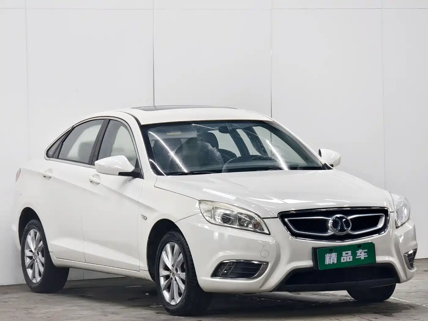 Фото 3 - BAIC Senova D50