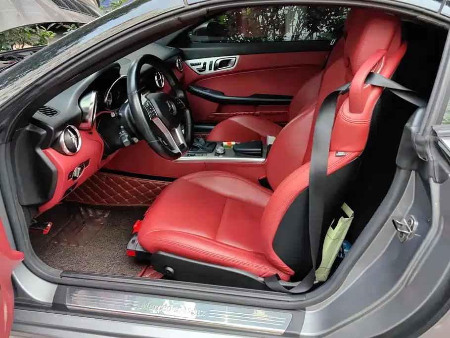 Mercedes-Benz SLK-Class 2012 2011 SLK 200 Fashion