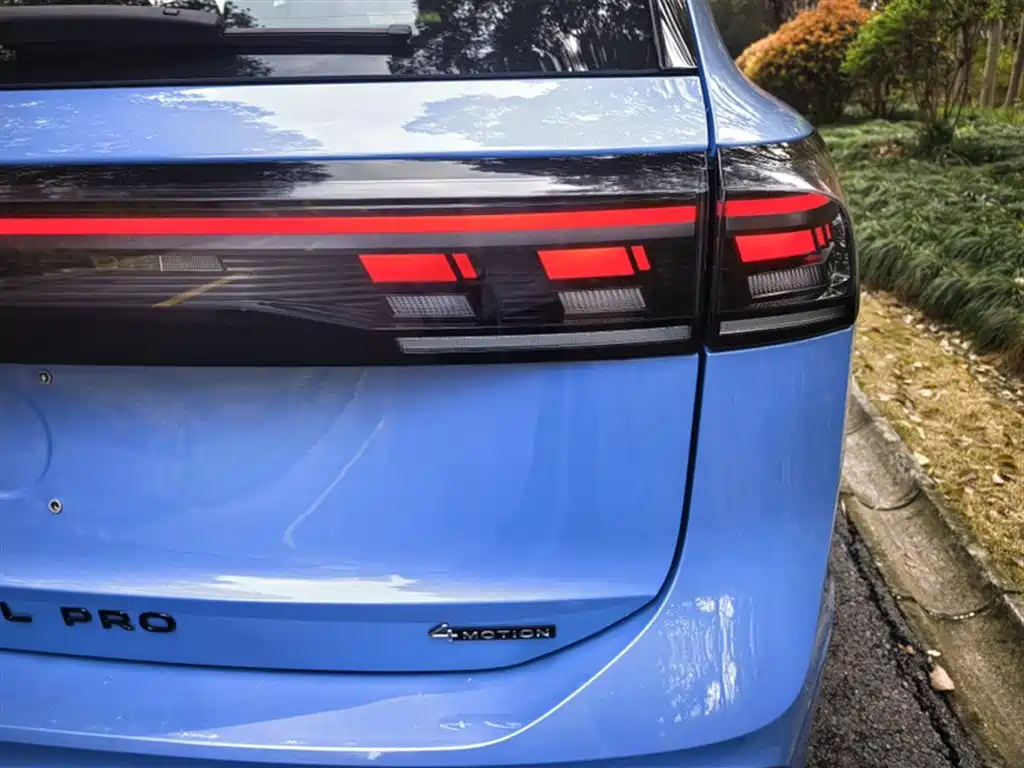 Volkswagen Tiguan L 2024 PRO 380TSI 4WD R-Line Premium Edition фото 23