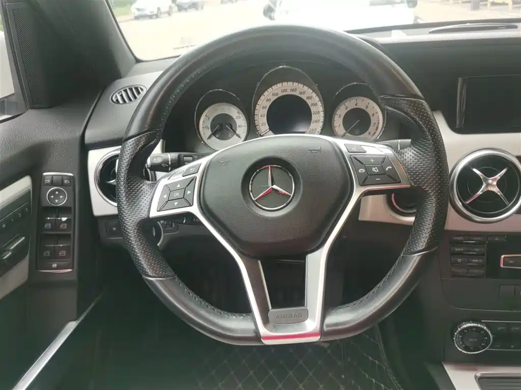 Mercedes-Benz GLK-Class 2014 GLK 200 Standard фото 7