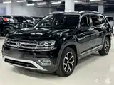Фото 1 - Volkswagen Teramont