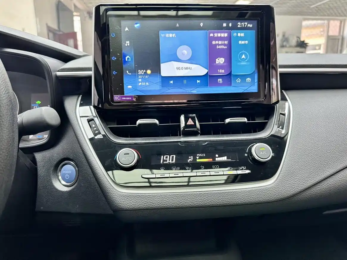 Toyota Corolla 2023 1.8L Smart Hybrid Dual Engine Pioneer Edition фото 17