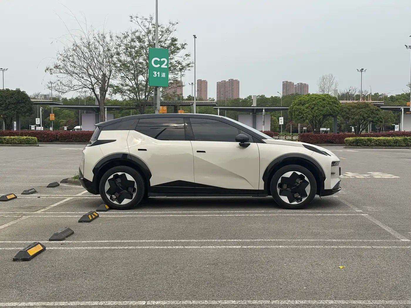 ZEEKR EXTREME KRYPTON X