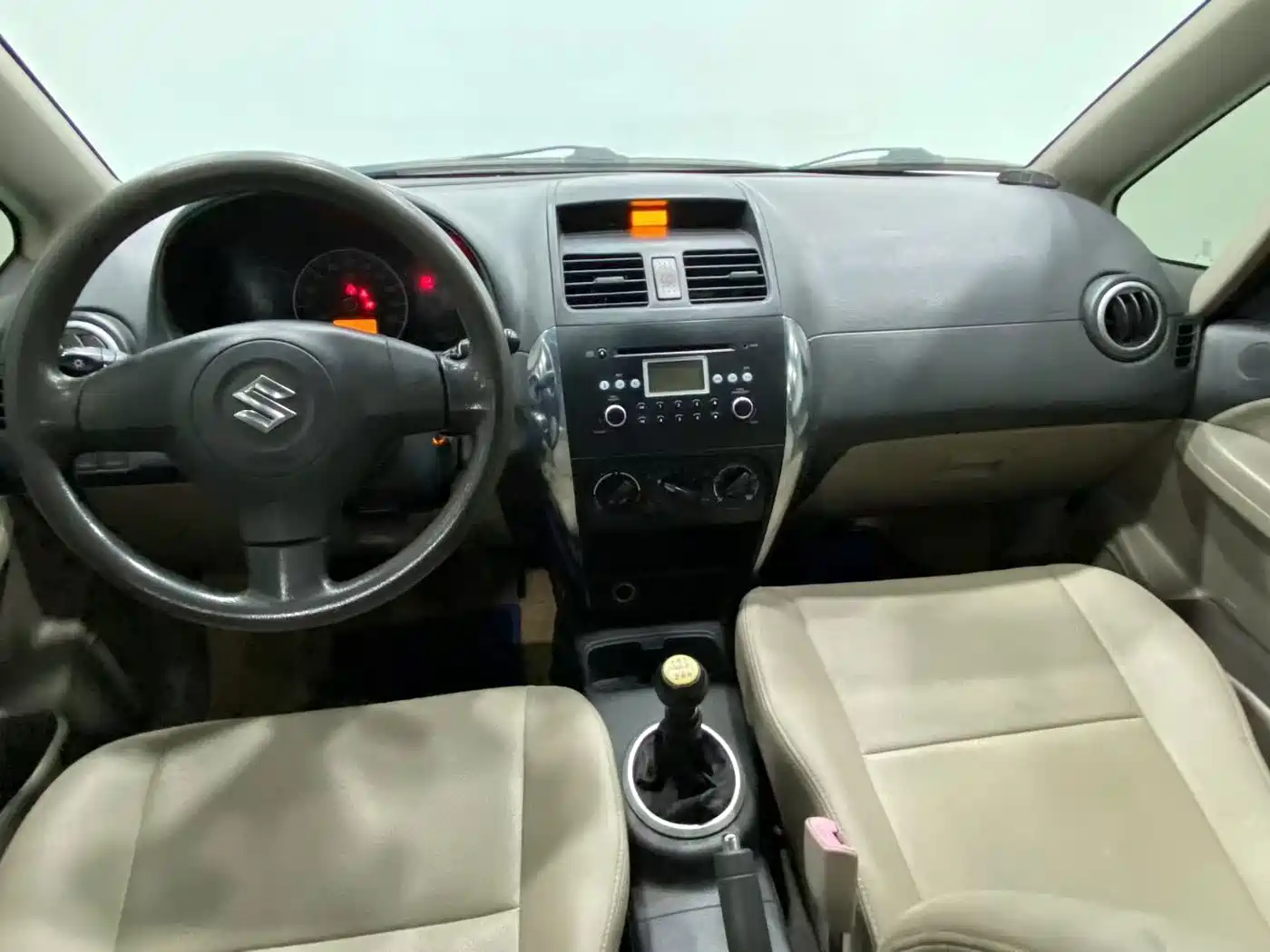 Suzuki SX4 2011 2010 Hatchback 1.6L Manual Champion Limited Edition