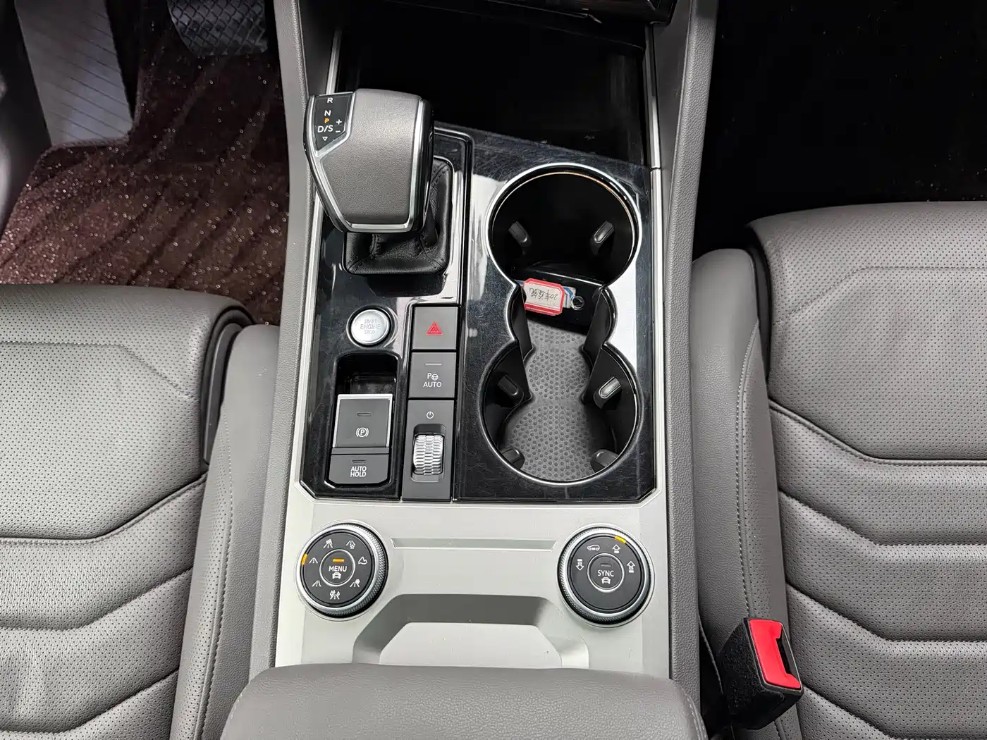 Volkswagen Touareg 2020 3.0TSI Enjoyment Edition China VI фото 11