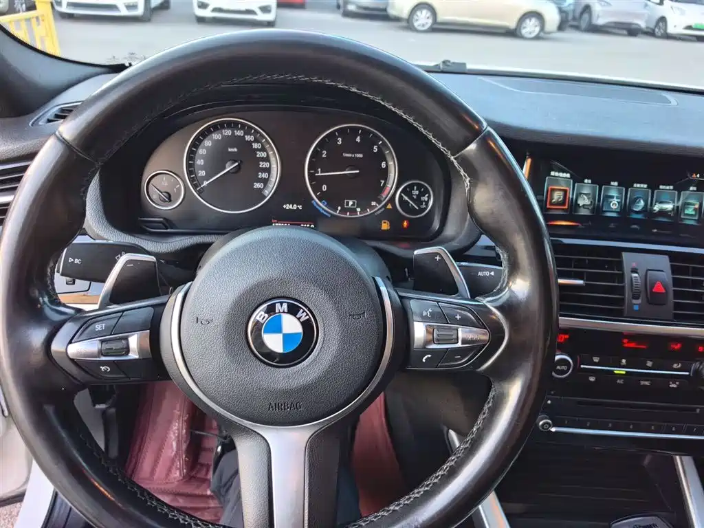 BMW X4 2016 Model xDrive20i M Sport фото 16
