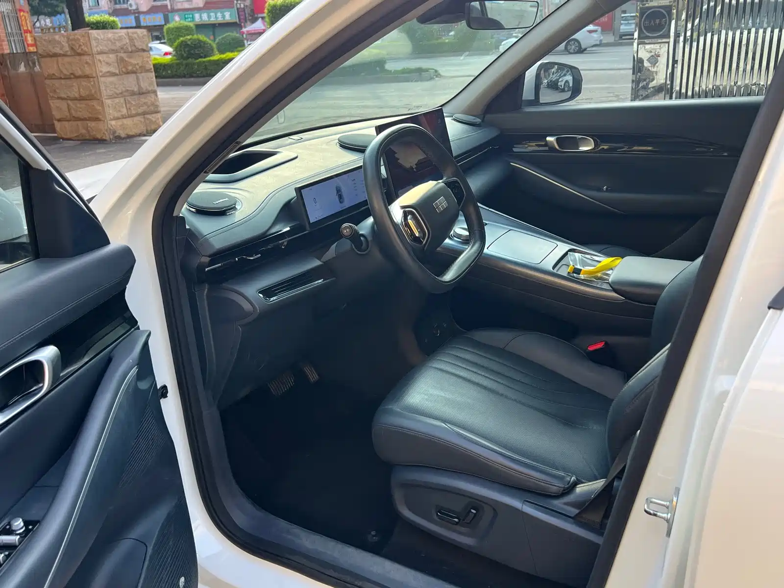 Фото 8 - Geely Galaxy Galaxy E5