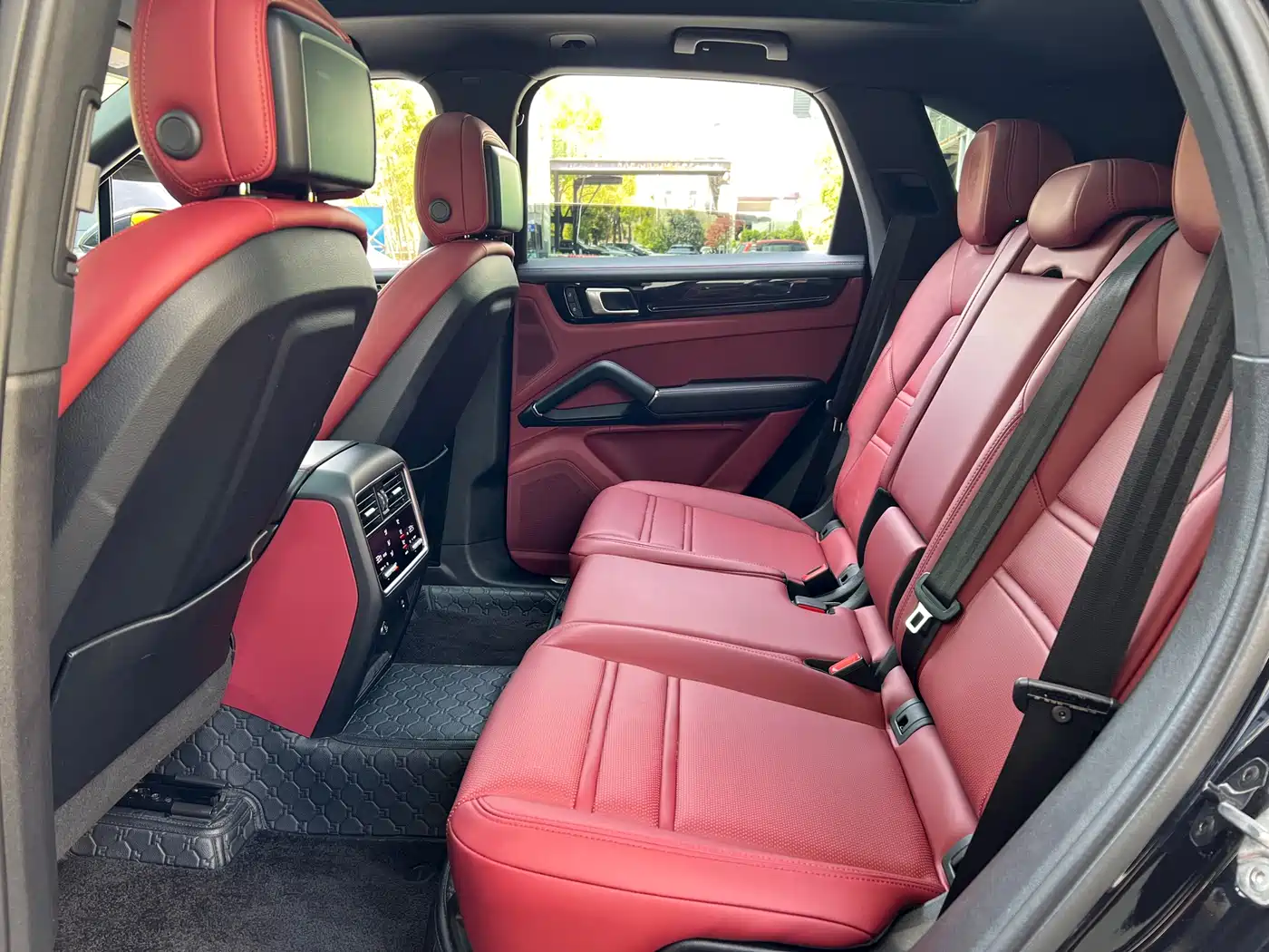 Porsche Cayenne 2022 Cayenne 3.0T Platinum Edition фото 14