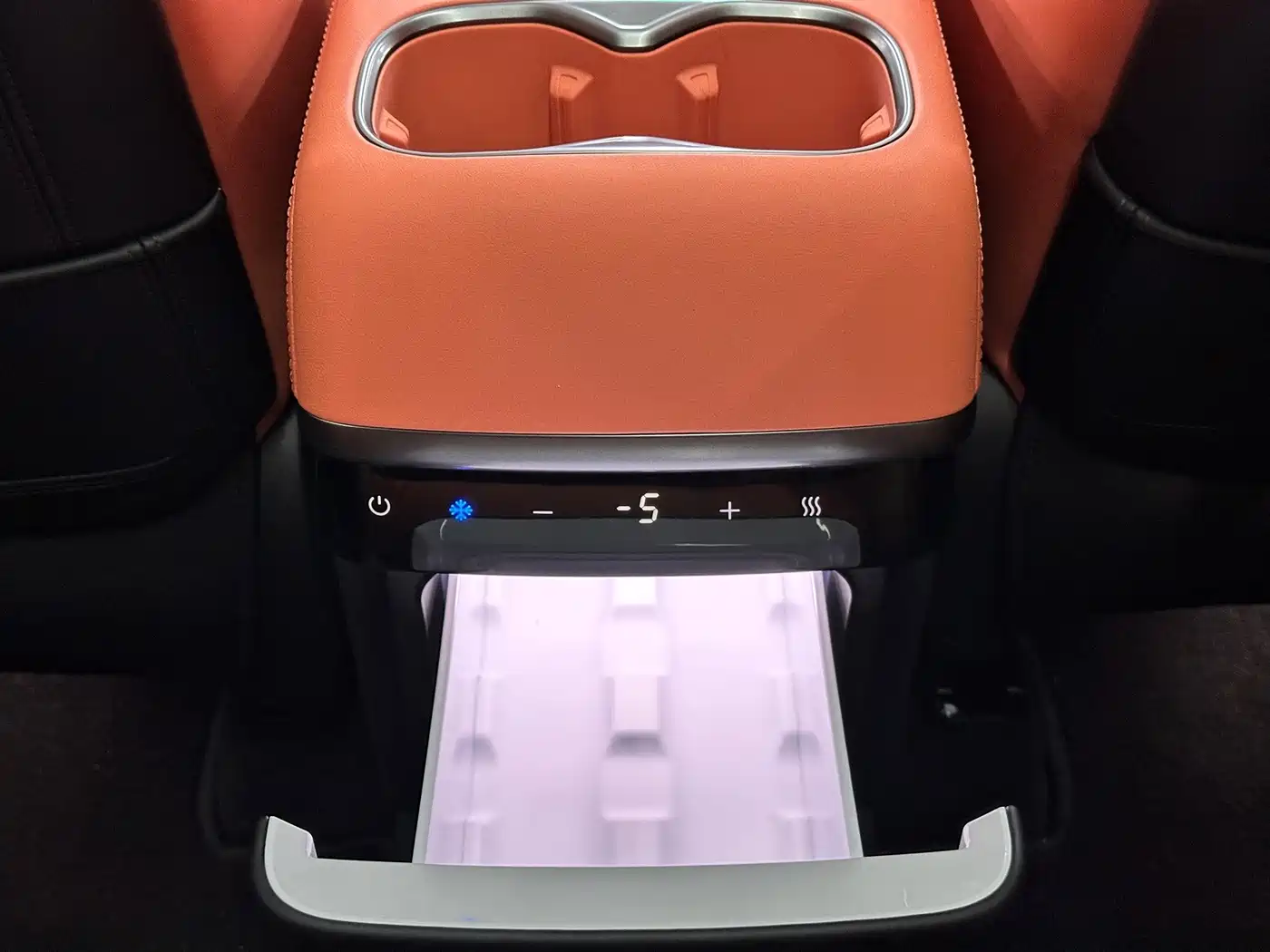 ZEEKR 7X 2026 2026 Model 75kWh RWD Smart Driving Edition
