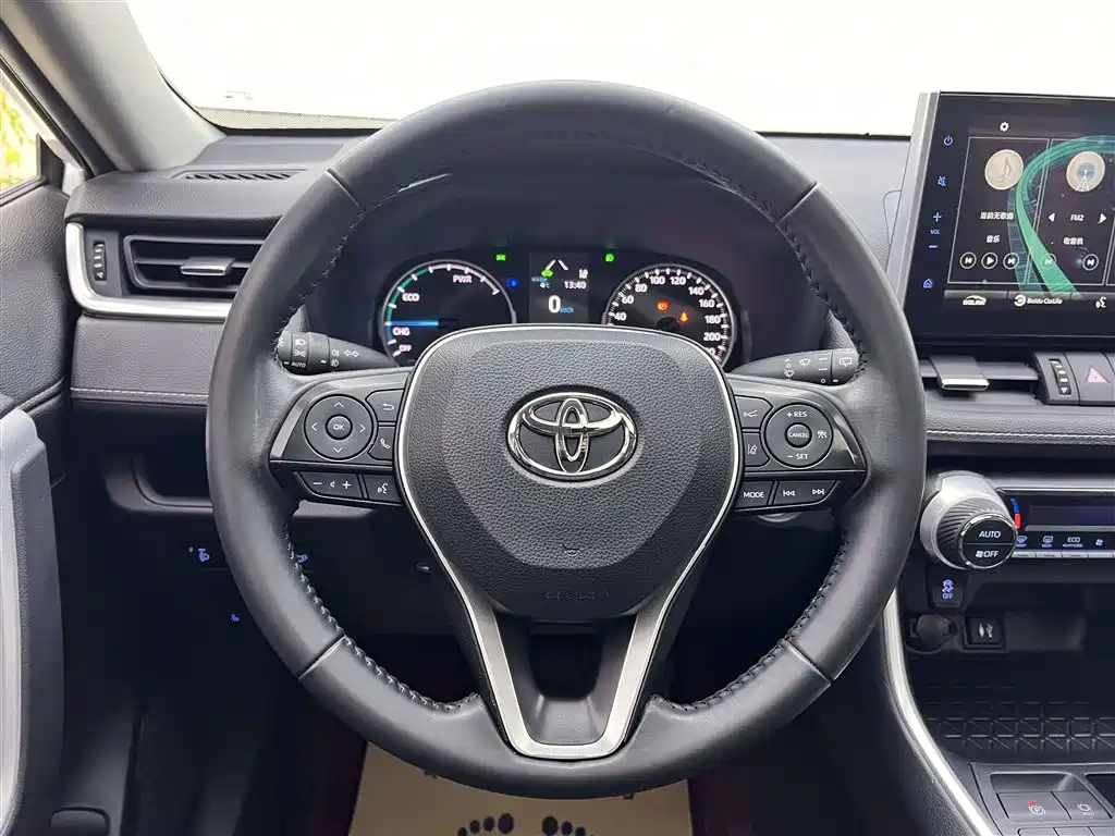 Toyota Wildlander 2022 Hybrid 2.5L E-CVT FWD Luxury PLUS Edition фото 14