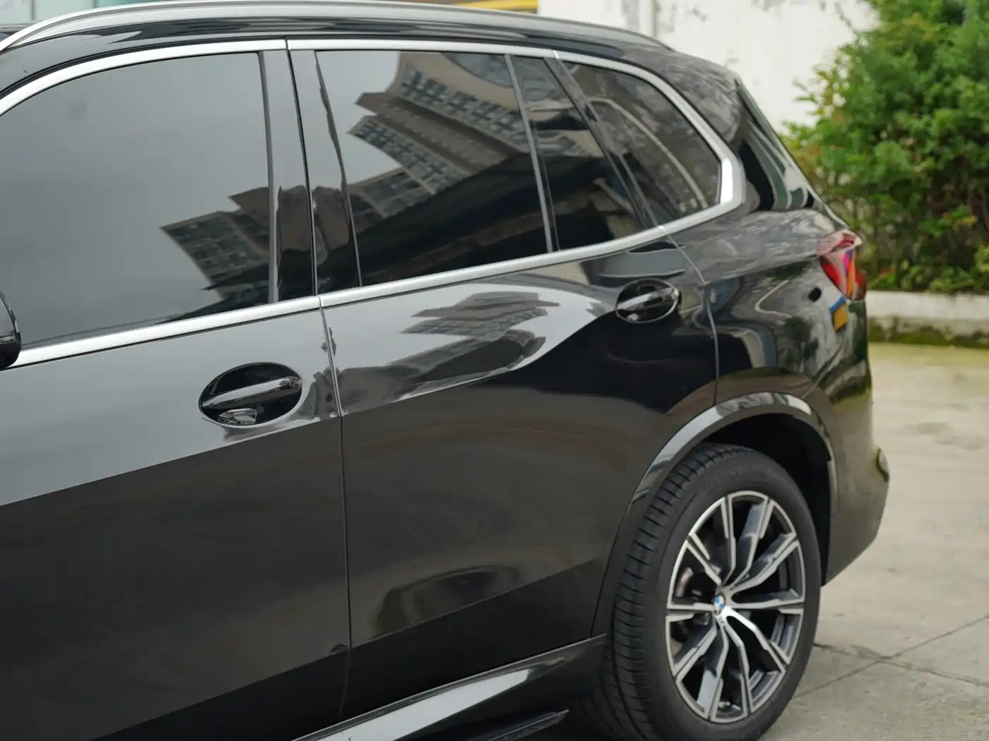 BMW X5 (Import) 2021 xDrive40i M Sport Package фото 15